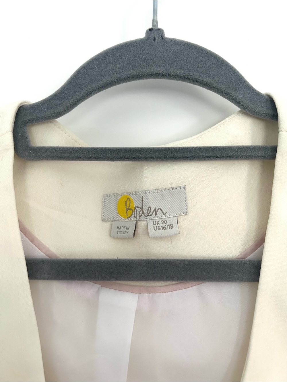 Boden White Cropped Vest Office Siren - Picture 2 of 4